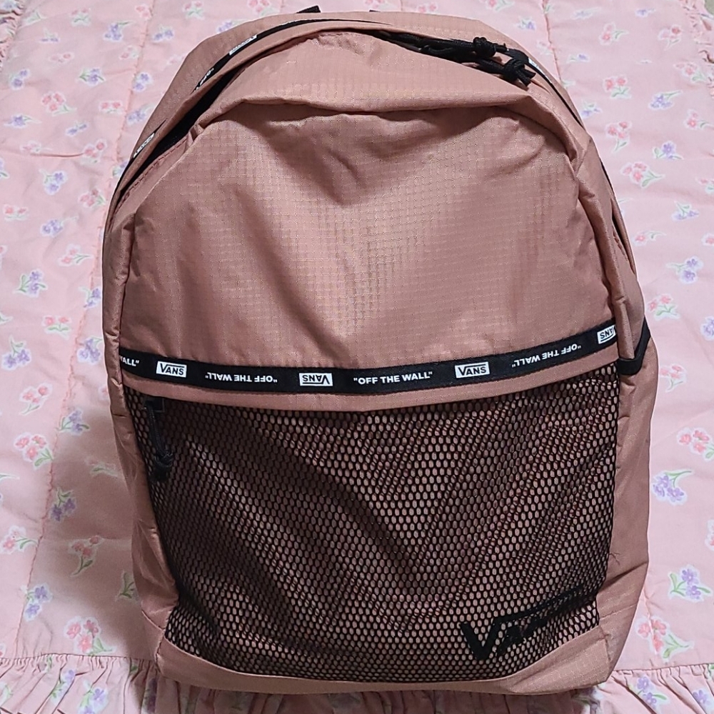 🌺 Backpack by Vans